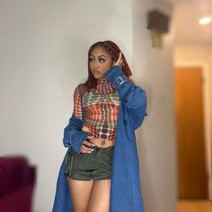 Meet your Posher, Monet